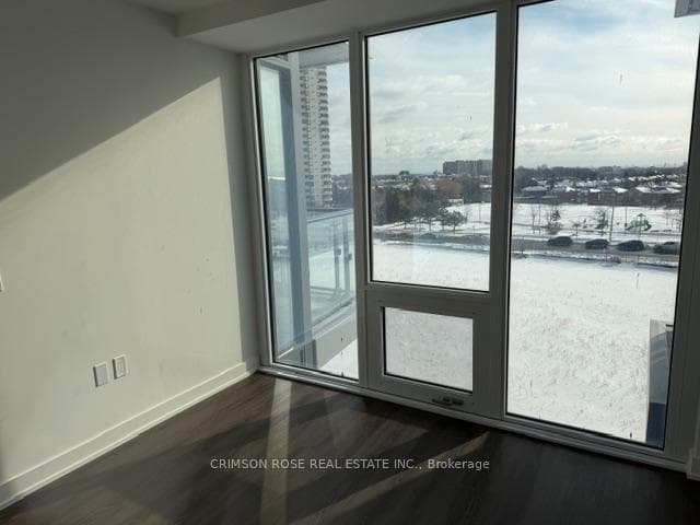 448 Burnhamthorpe Road Unit 416 photo 9