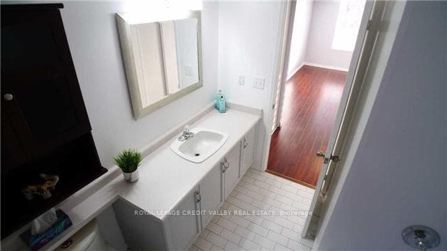 1270 Maple Crossing Boulevard Unit 704 photo 22