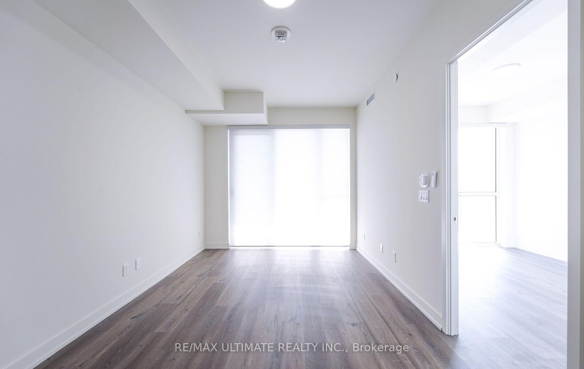 Motorized Shades w/ Remote