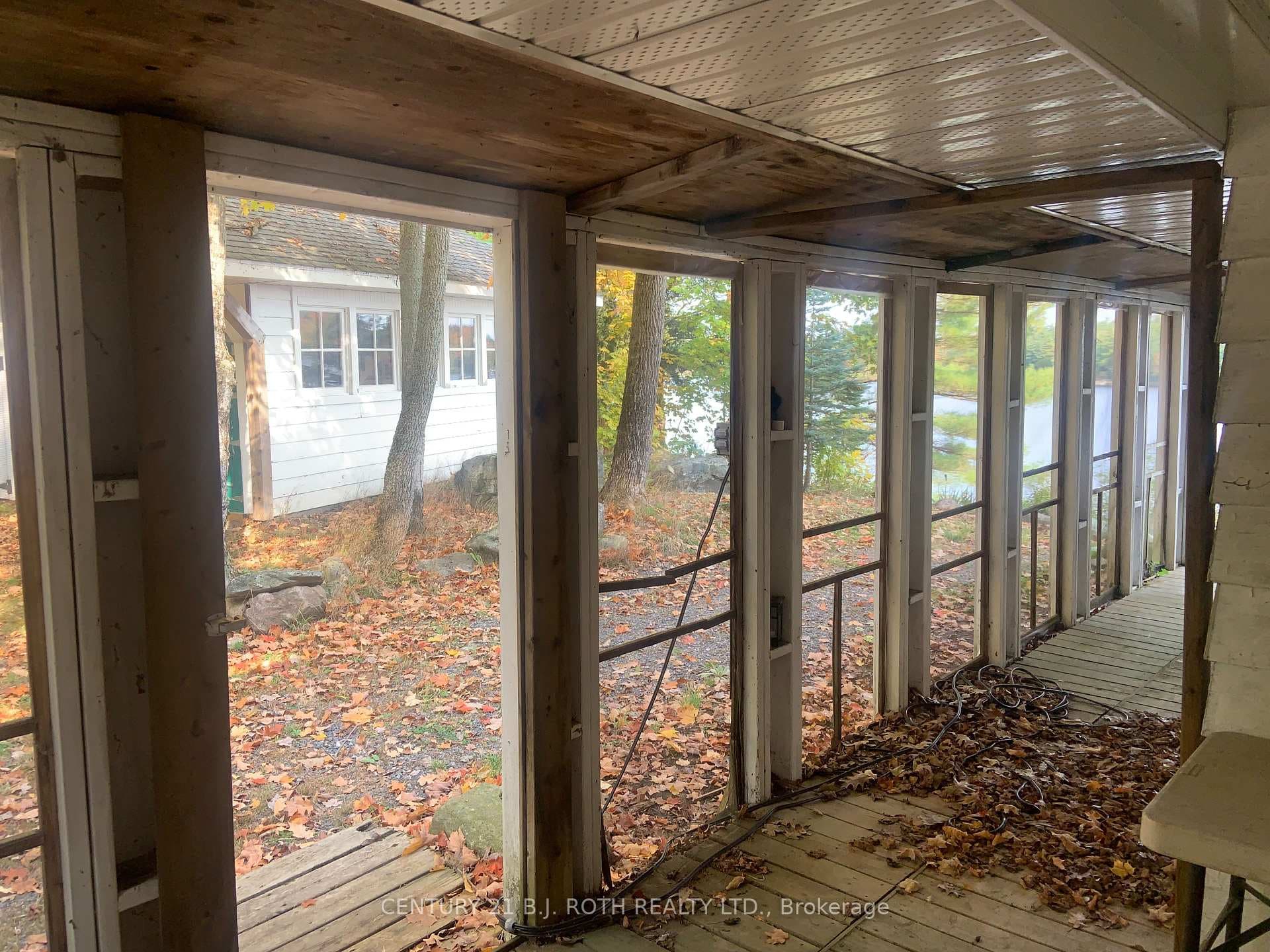 1141 Torrance Road photo 38