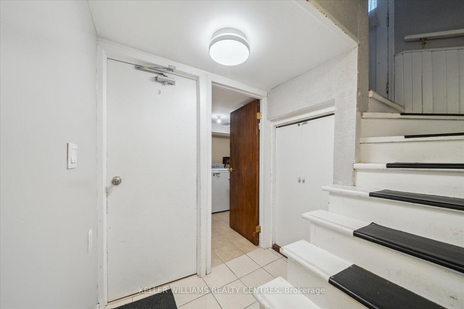 56 Murray Drive photo 30