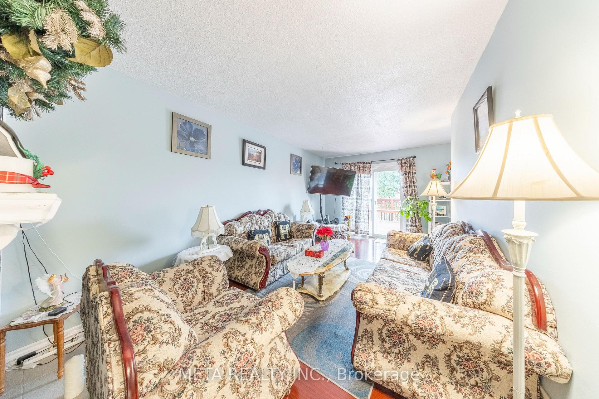 71 Grenbeck Drive photo 3