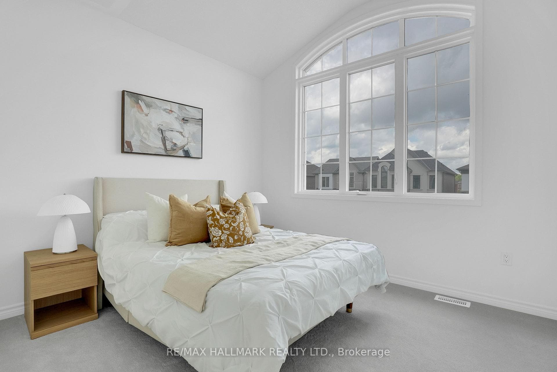 16 Foxley Heights photo 25