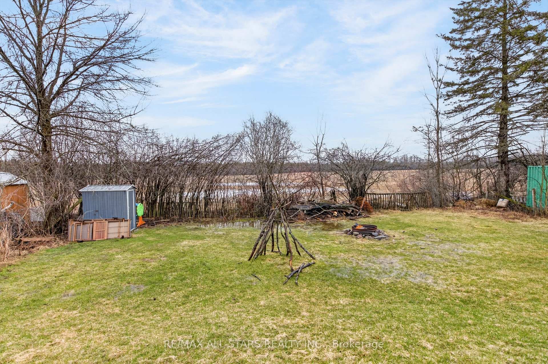 17 Hawke Drive photo 38