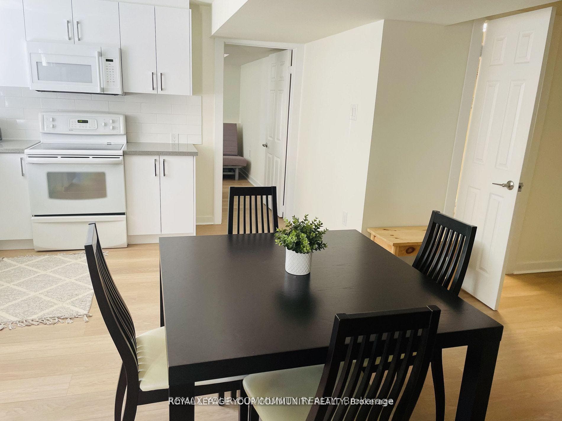 444 Sunnidale Road photo 10