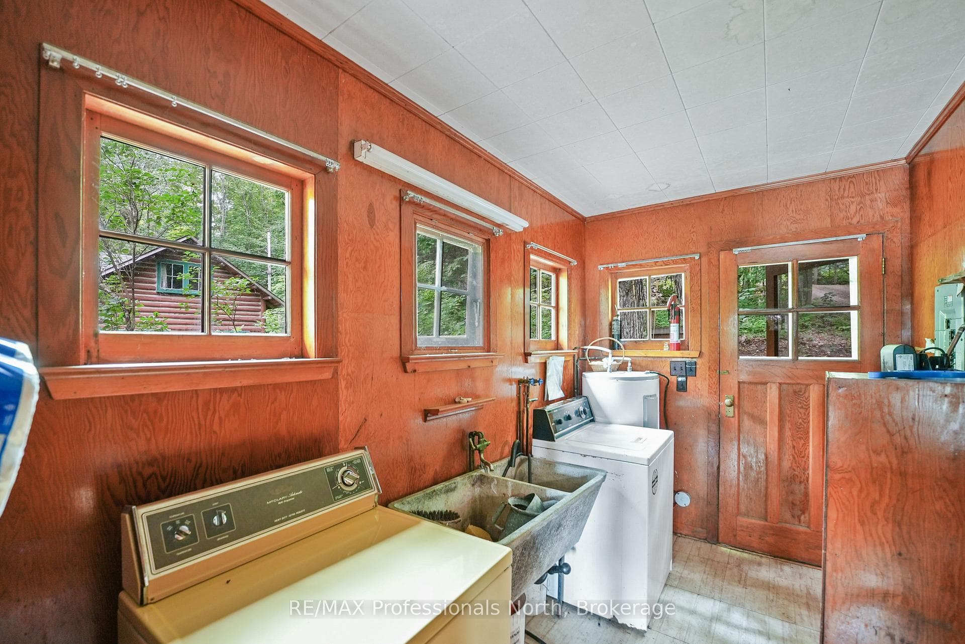1358 Grace River Road photo 41