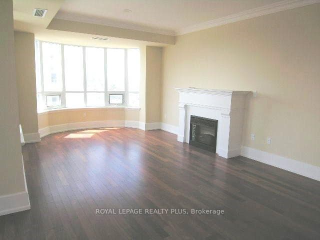 660 Sheppard Avenue Unit 1104 photo 5