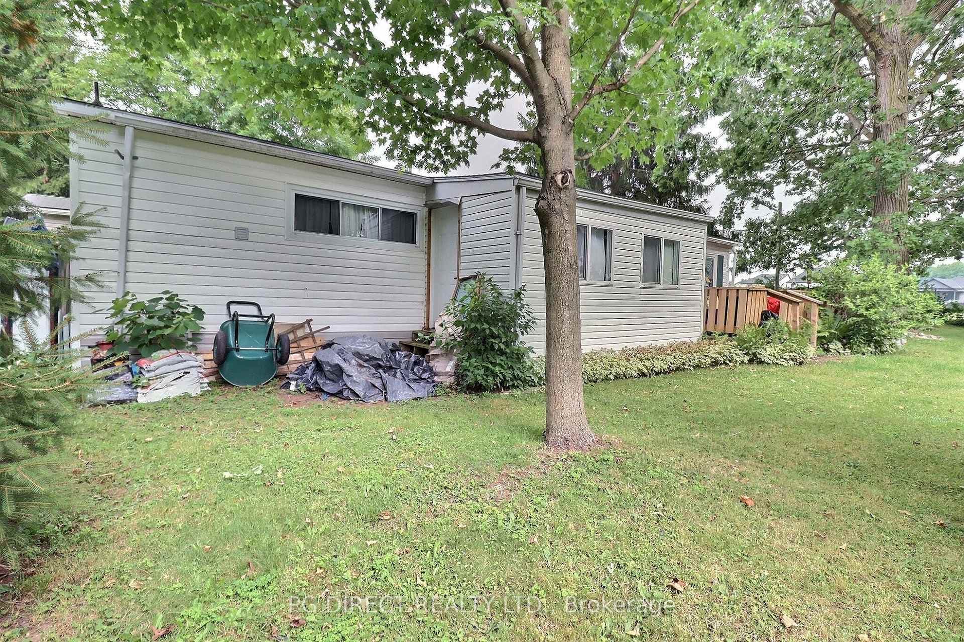 200 Agnes Street Unit 15 photo 17