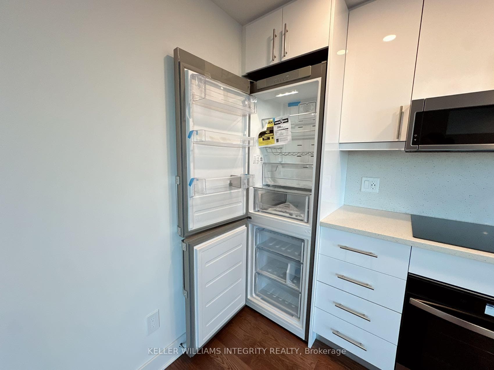 180 George Street Unit 706 photo 10