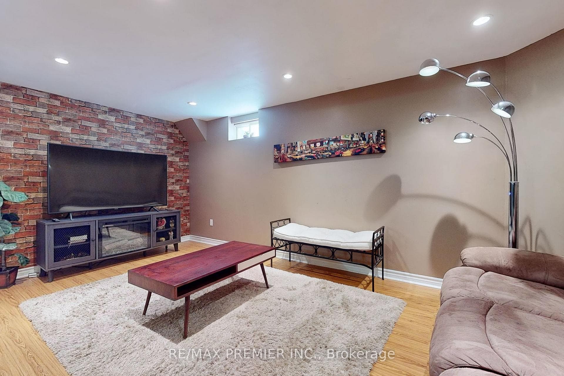 1771 Upper Wentworth Street Unit 34 photo 33