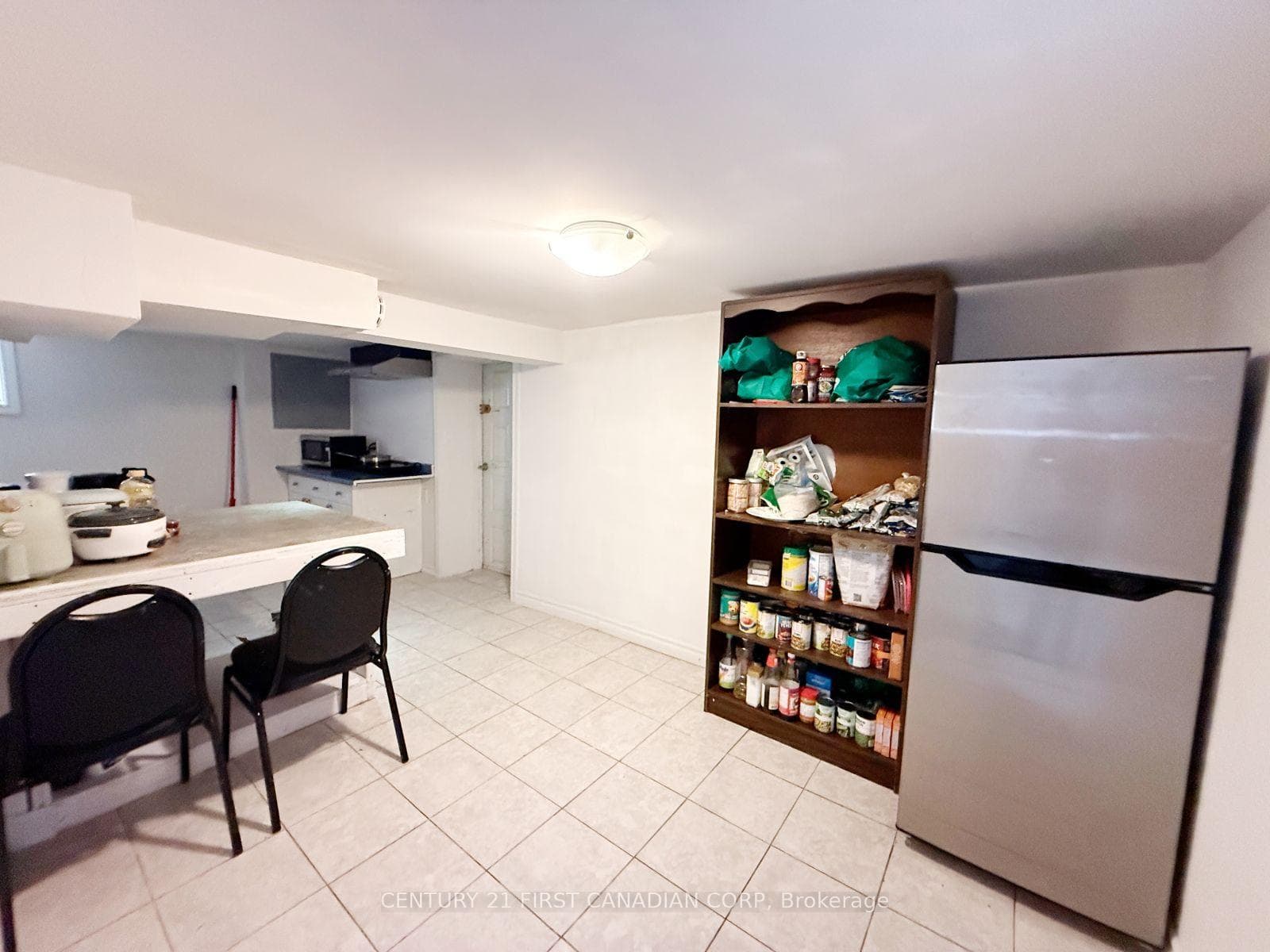 827 Quebec Street photo 25