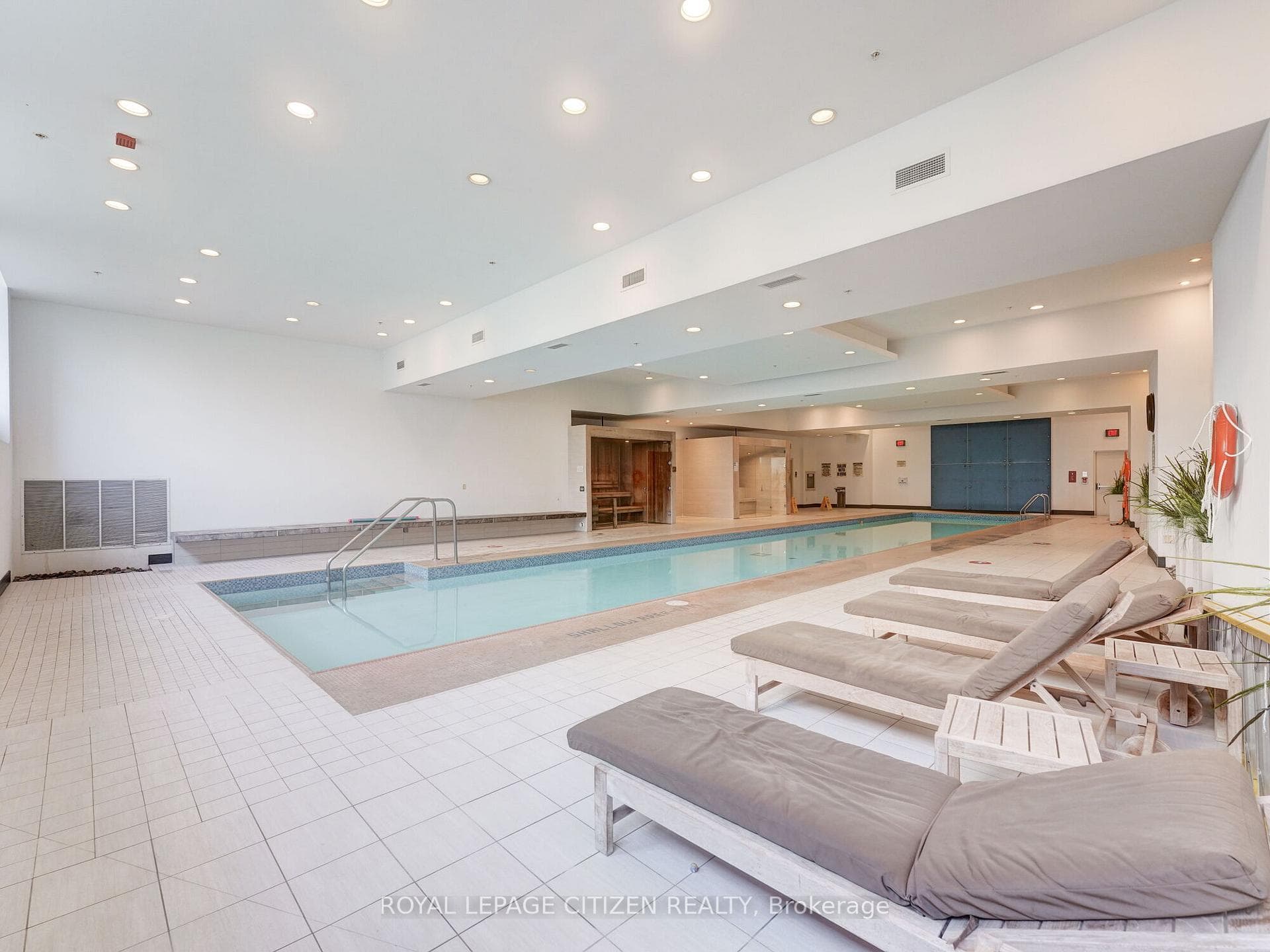 2191 Yonge Street Unit 3008 photo 46