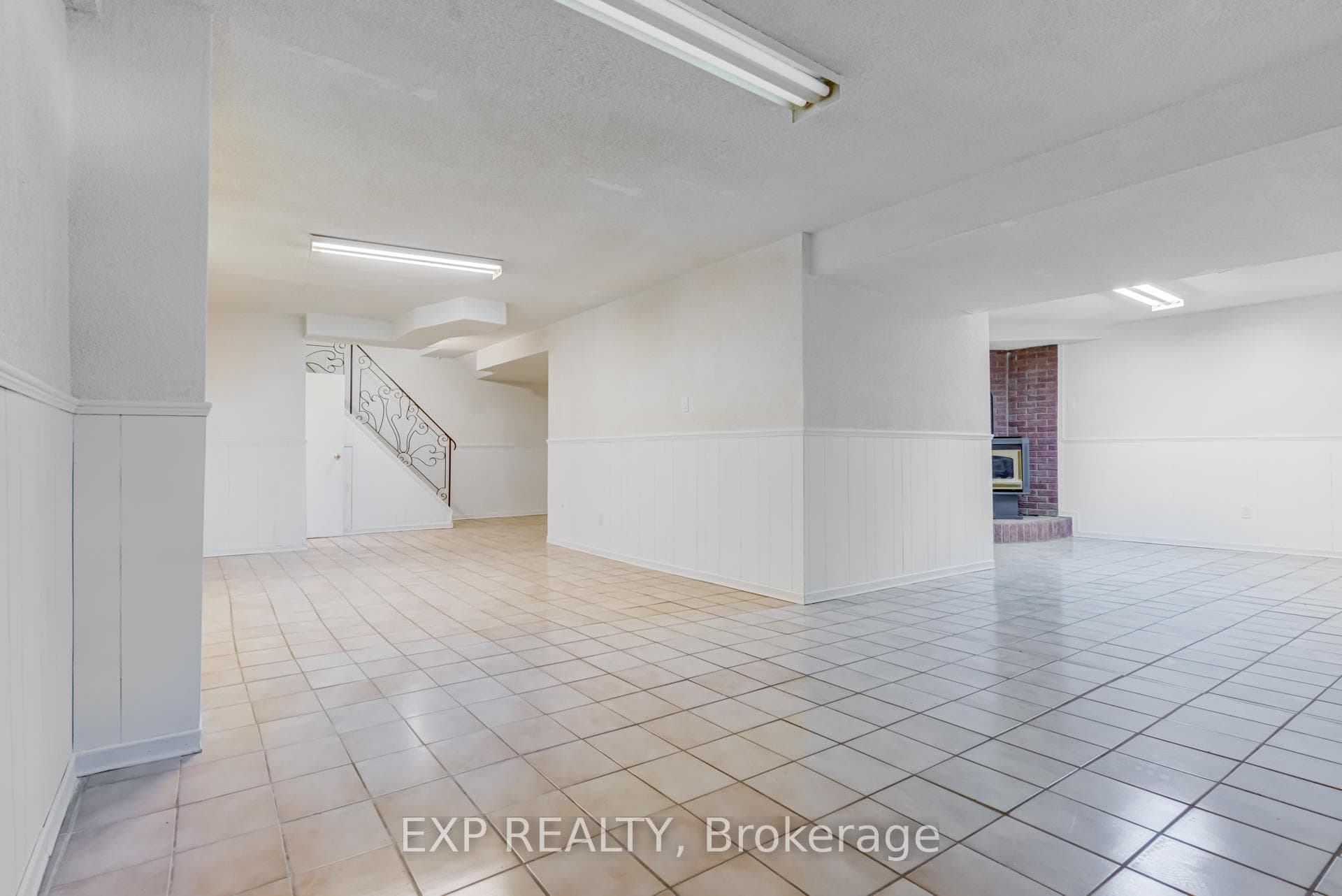 128 BROOKMILL Drive photo 34