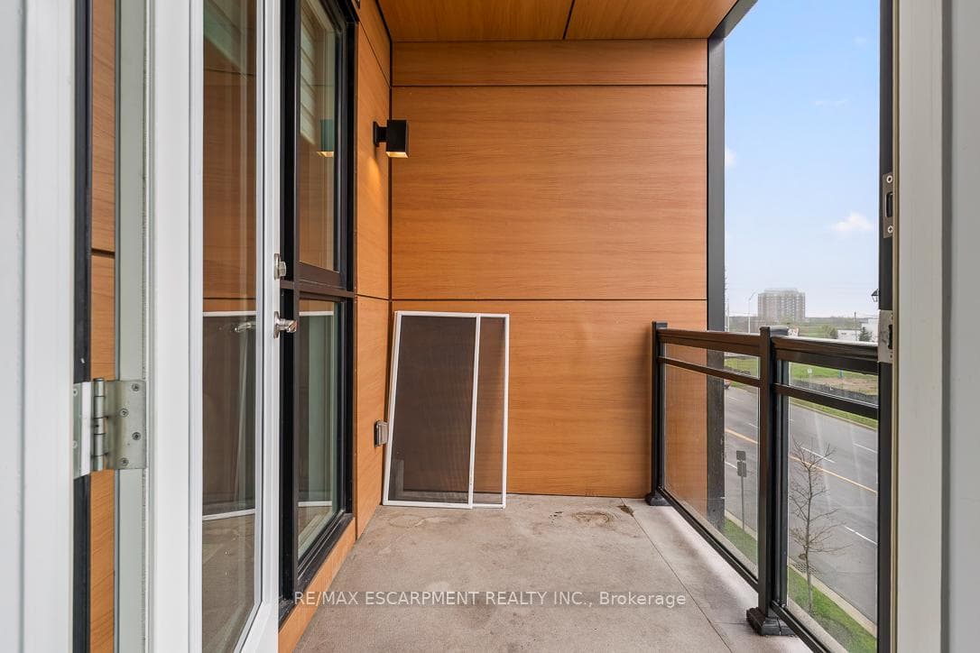 150 Sabina Drive Unit 303 photo 28