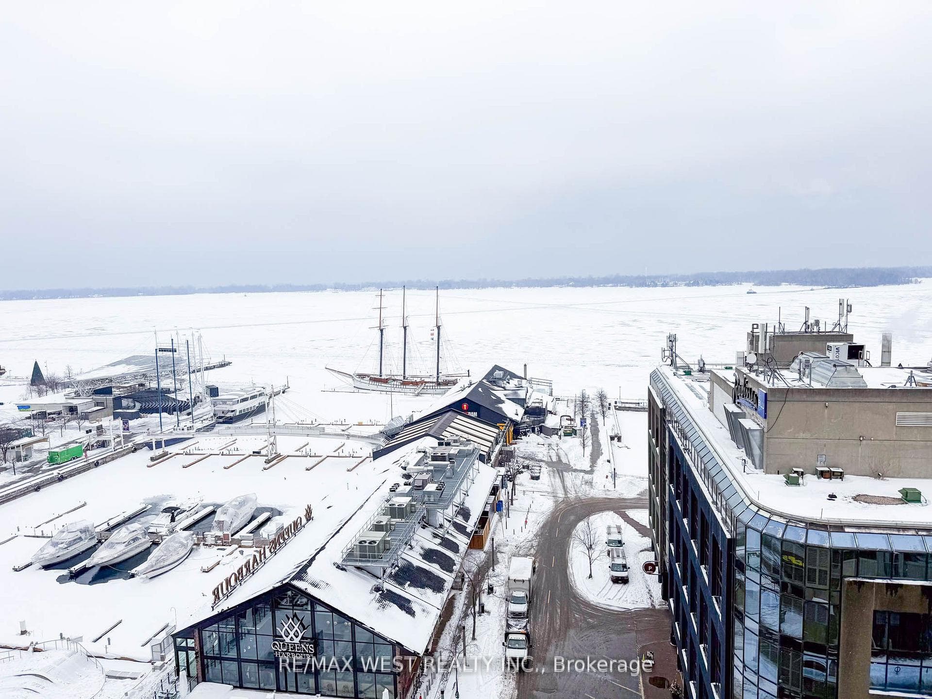 260 Queens Quay W N/A Unit 1301 photo 29