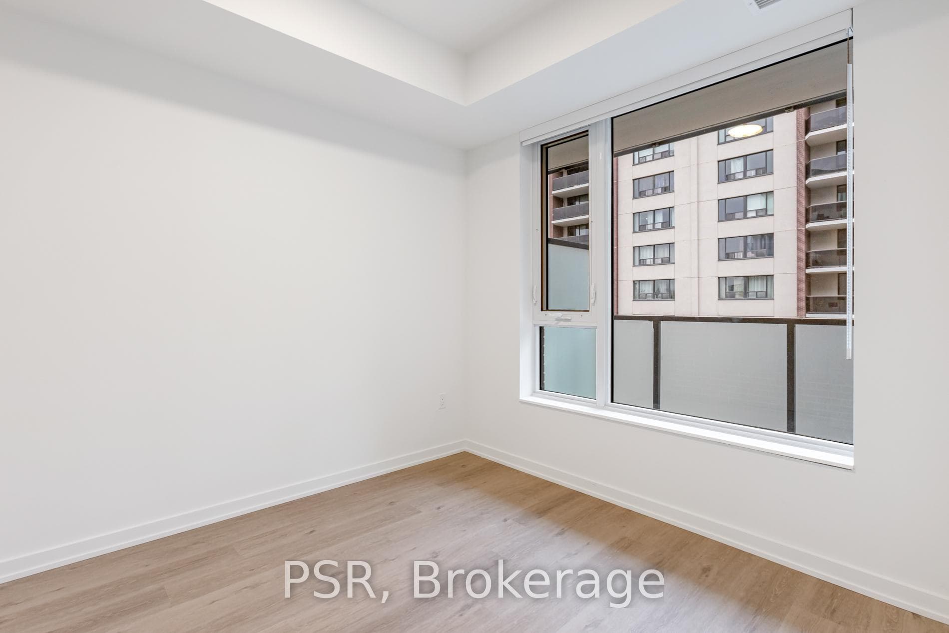 4365 Bloor Street Unit 528 photo 8