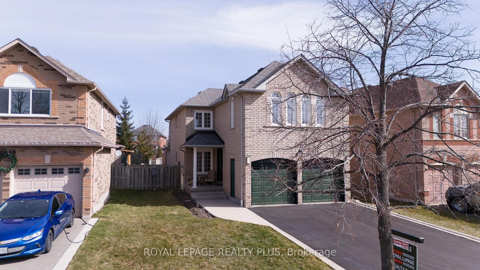 7190 Spyglass Crescent photo 1