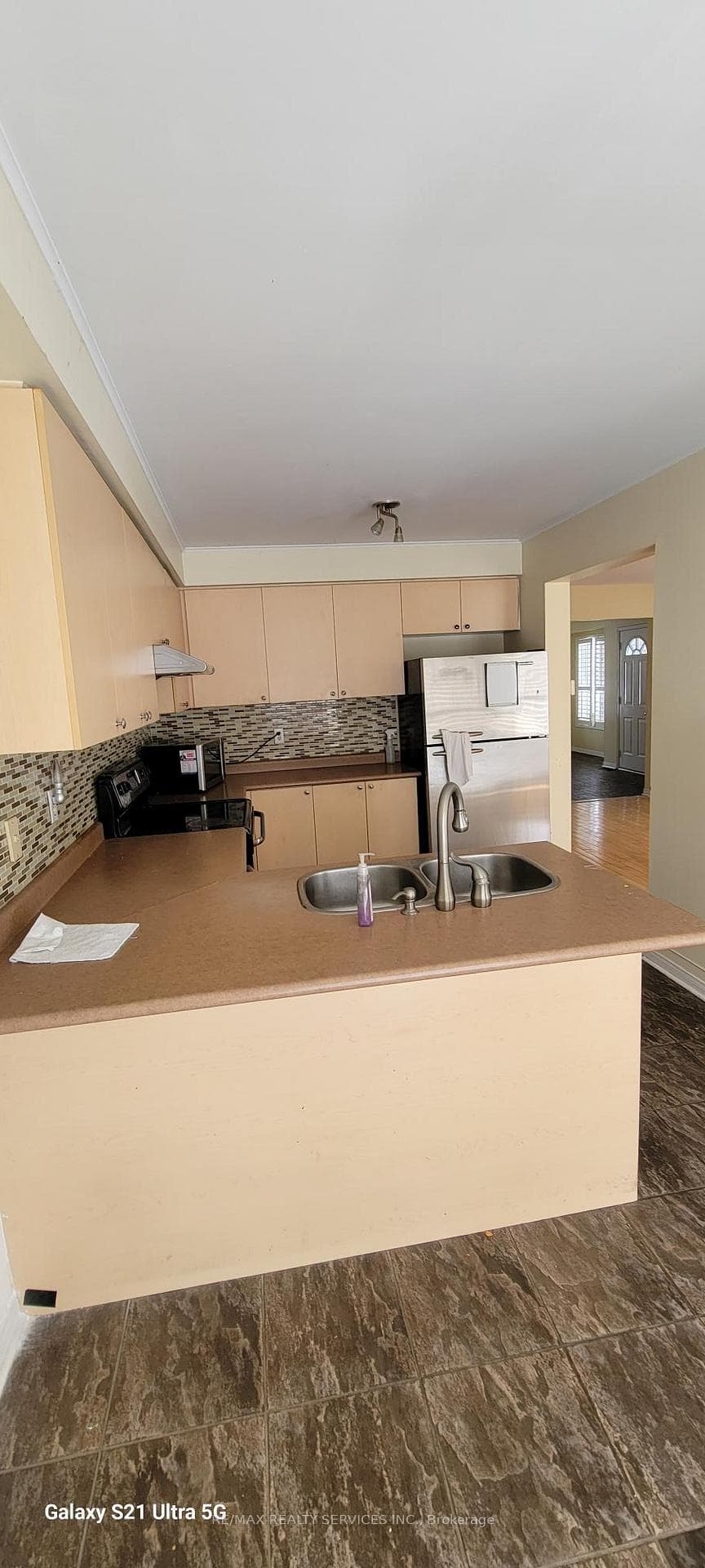 50 Florence Drive photo 4