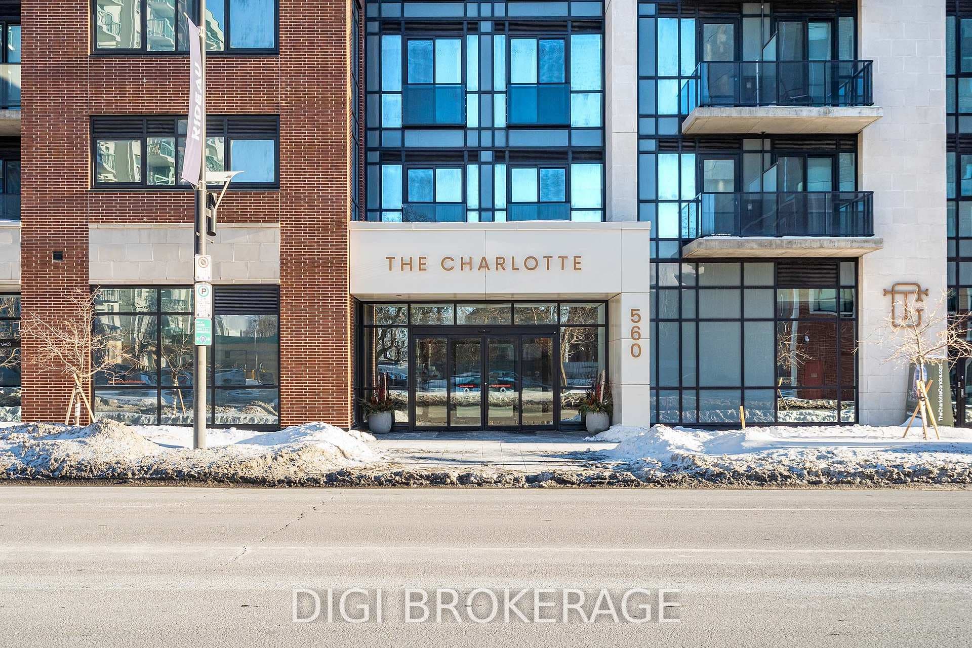 560 Rideau Street Unit 413 photo 48