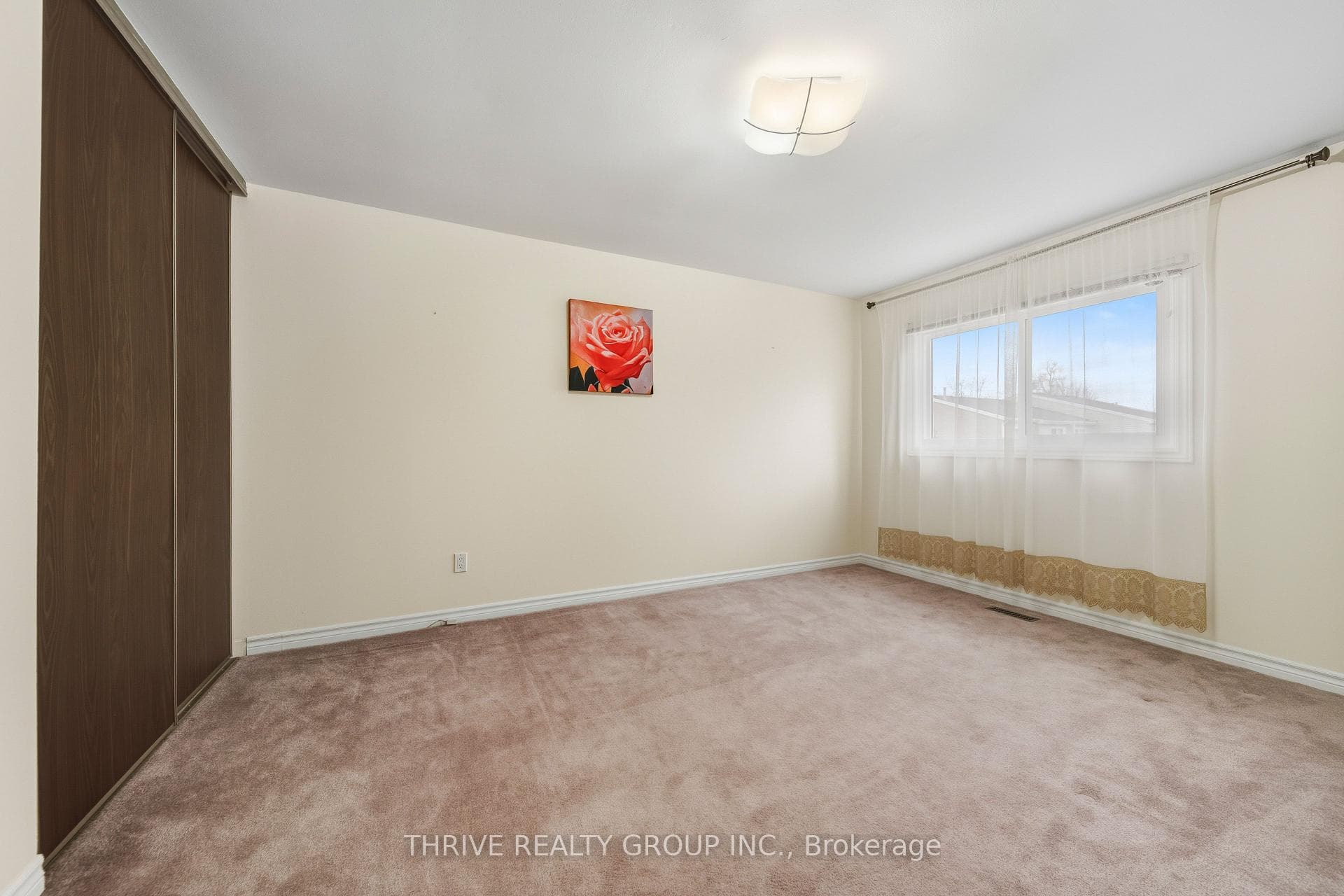 669 Osgoode Drive Unit 36 photo 33