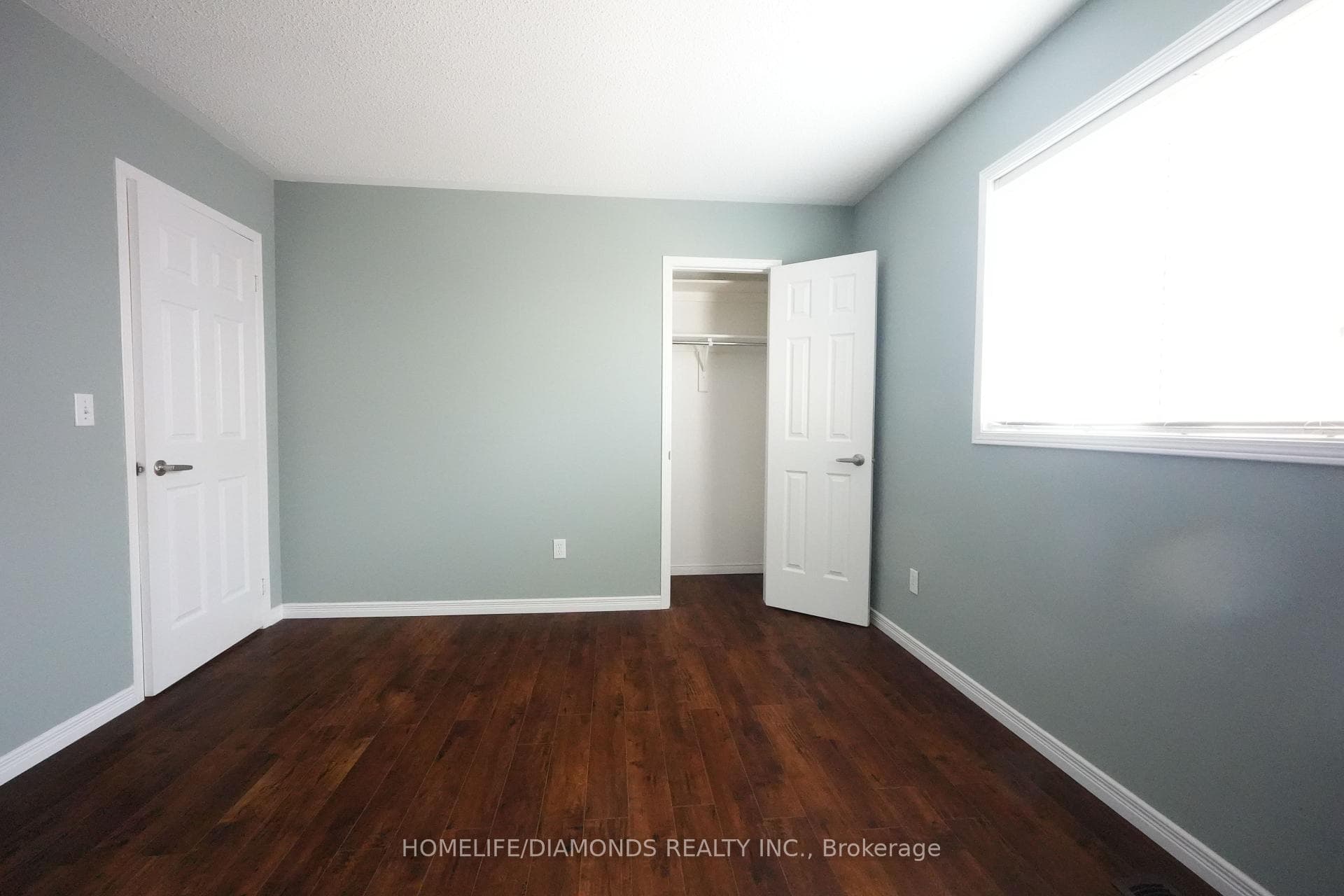 5267 BROOKWOOD Court photo 11
