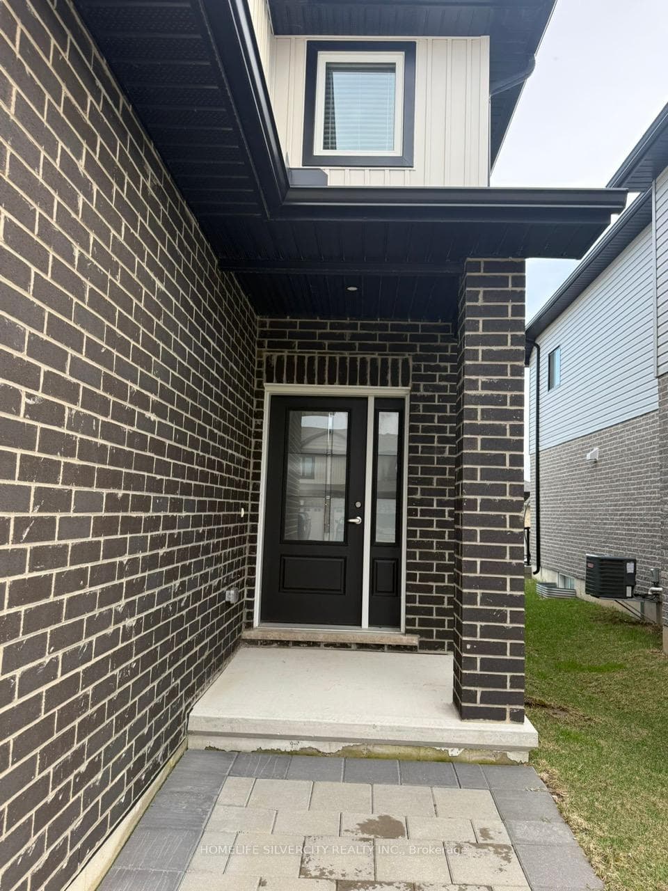 724 Freeport Street photo 2