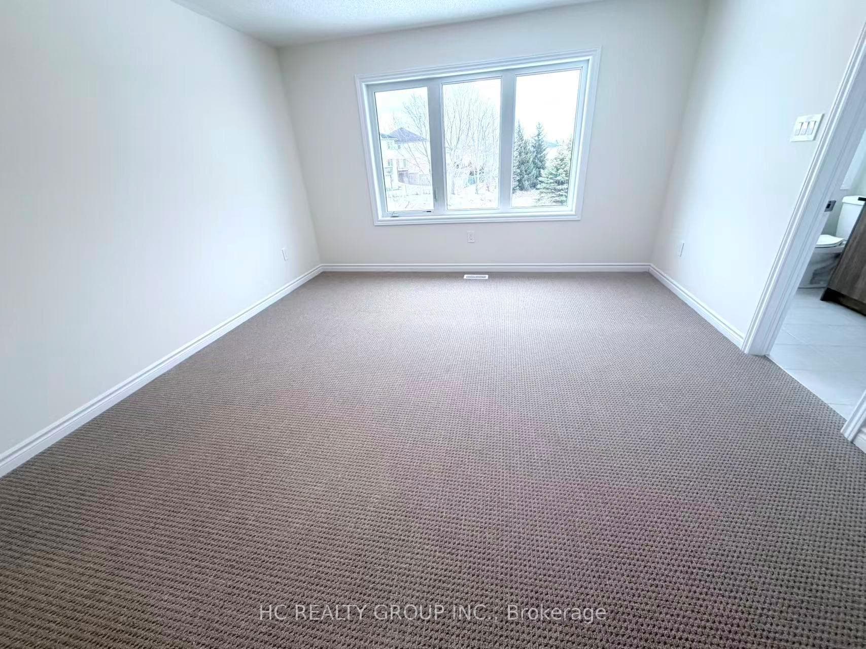 693 Ribstone Court photo 8