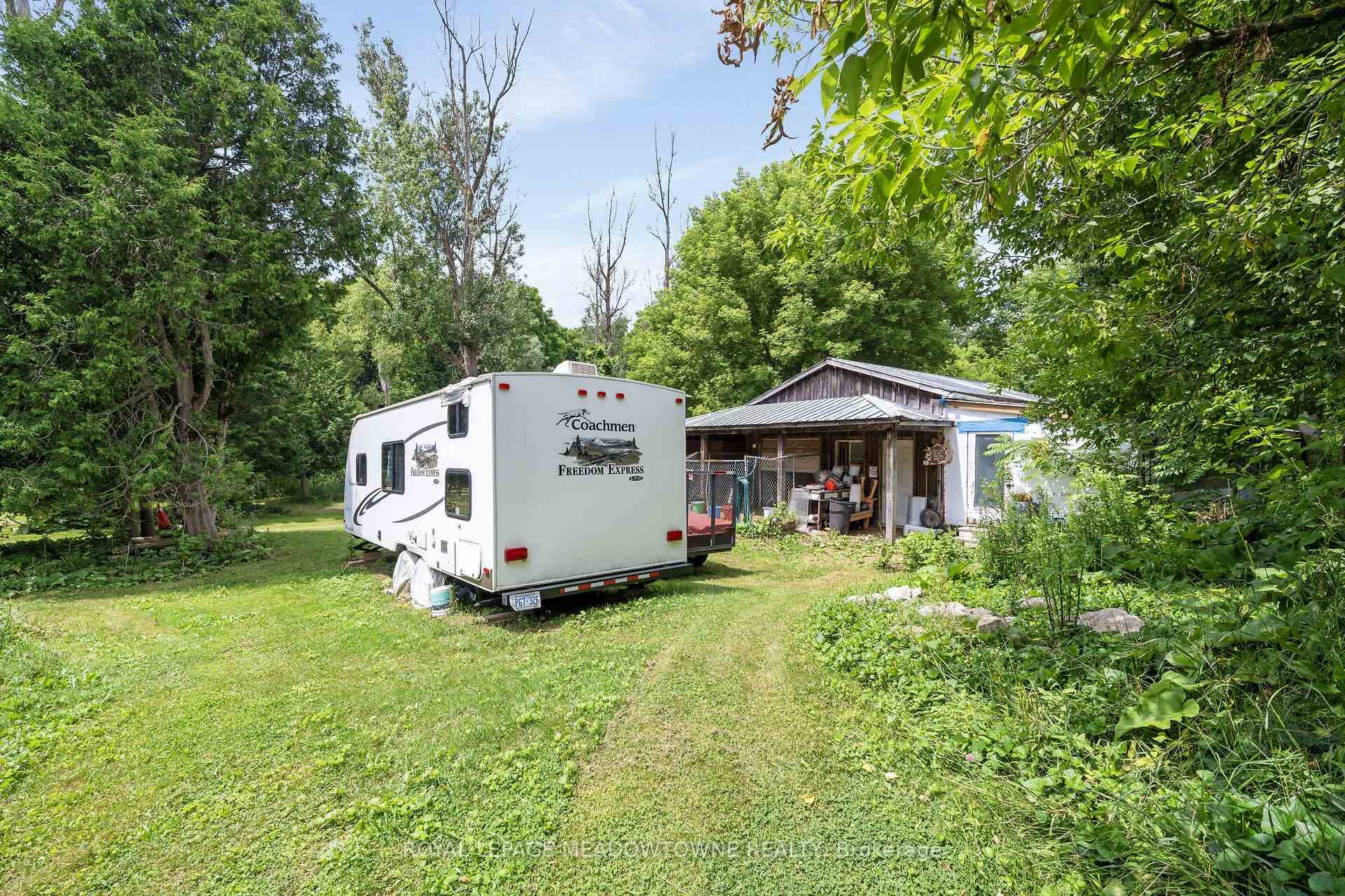 5595 25 Side Road photo 42