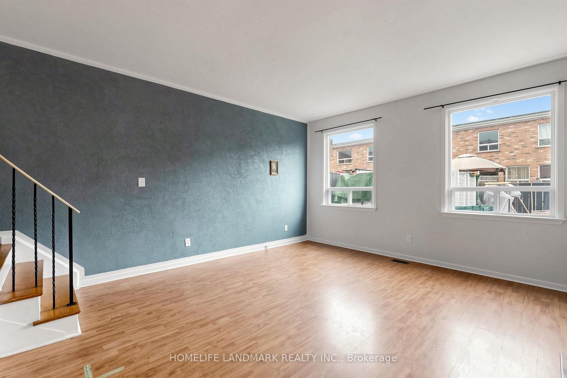 61 Ardglen Drive Unit 6 photo 12
