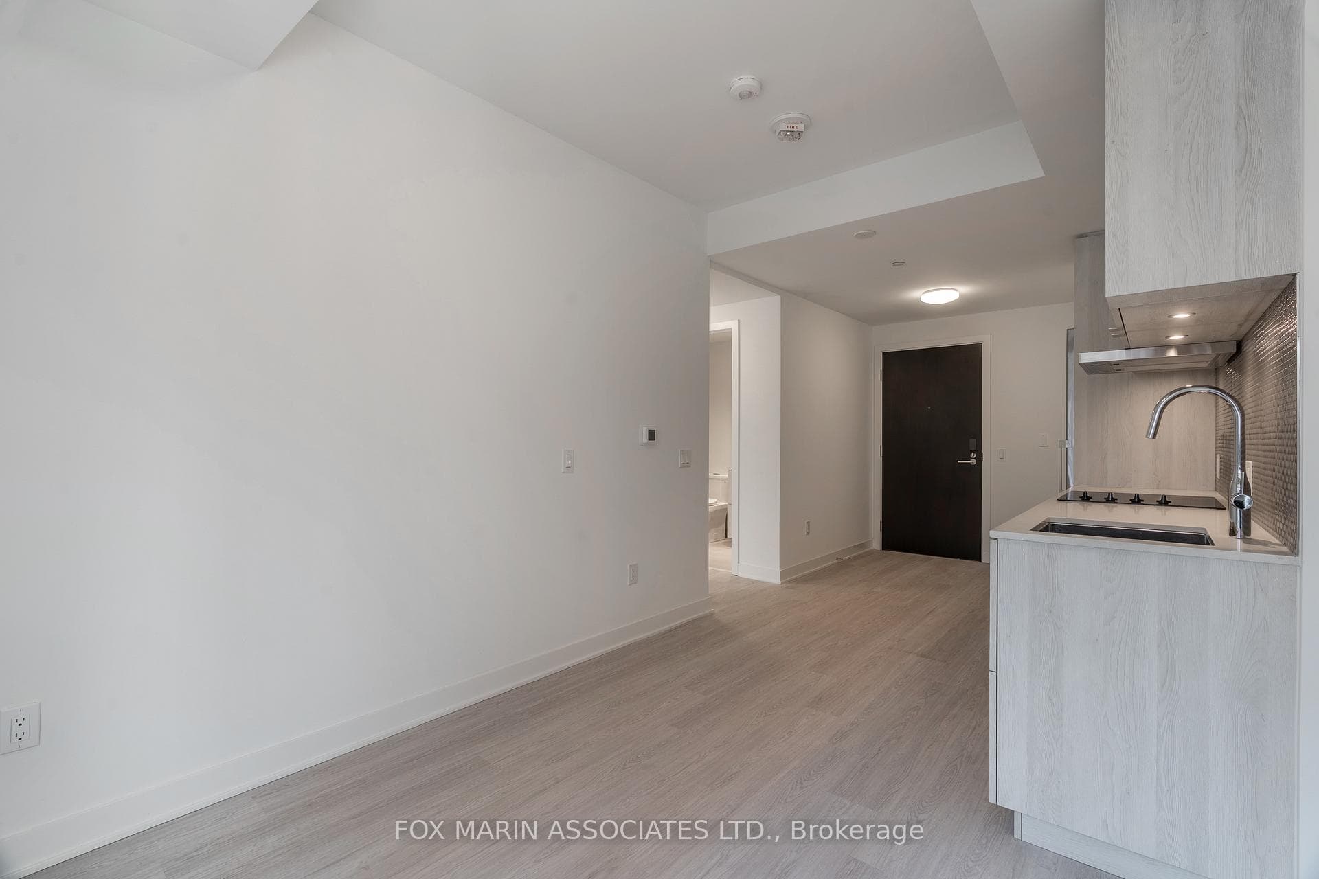 11 Yorkville Avenue Unit 505 photo 10