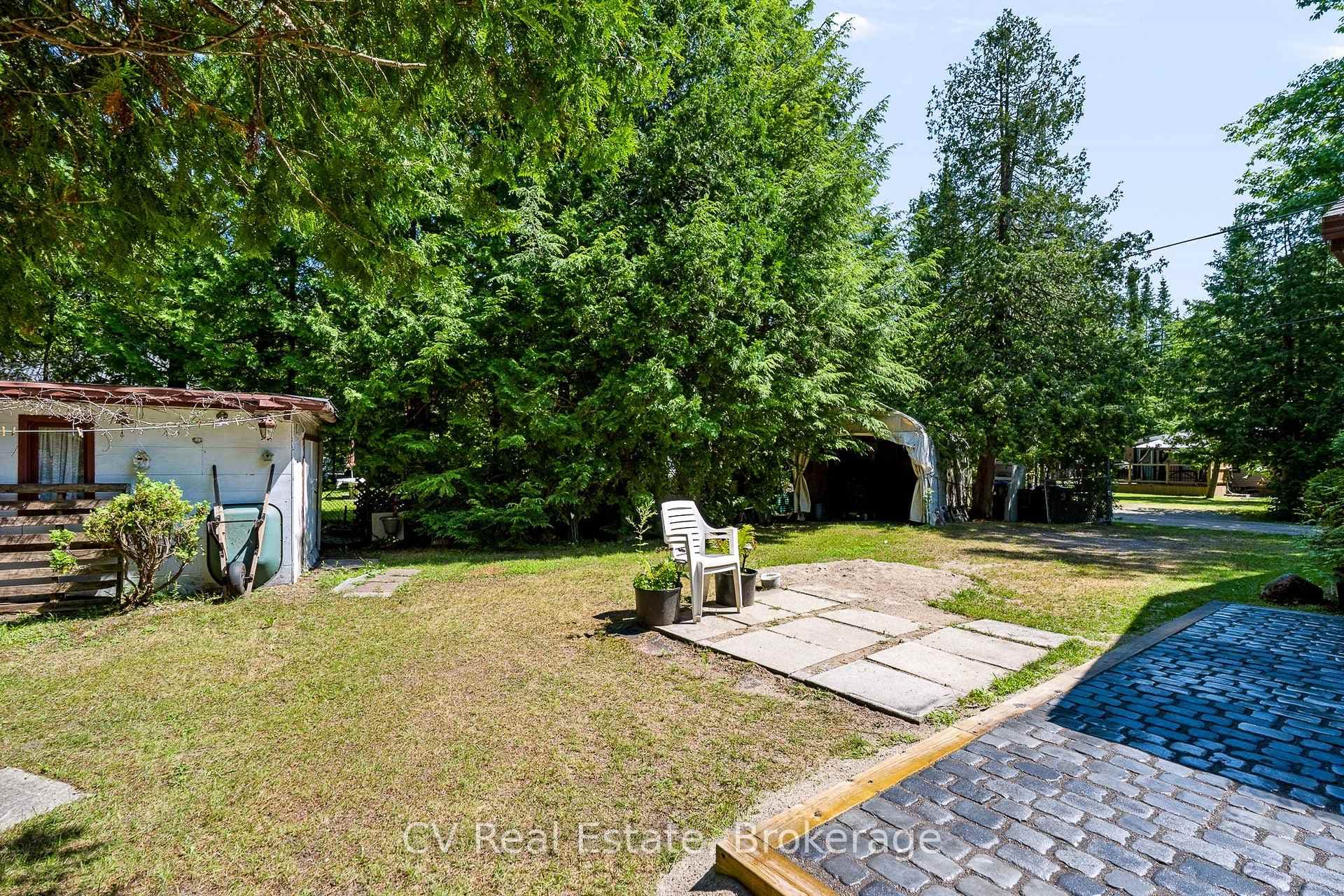 10 Brookside Drive photo 37