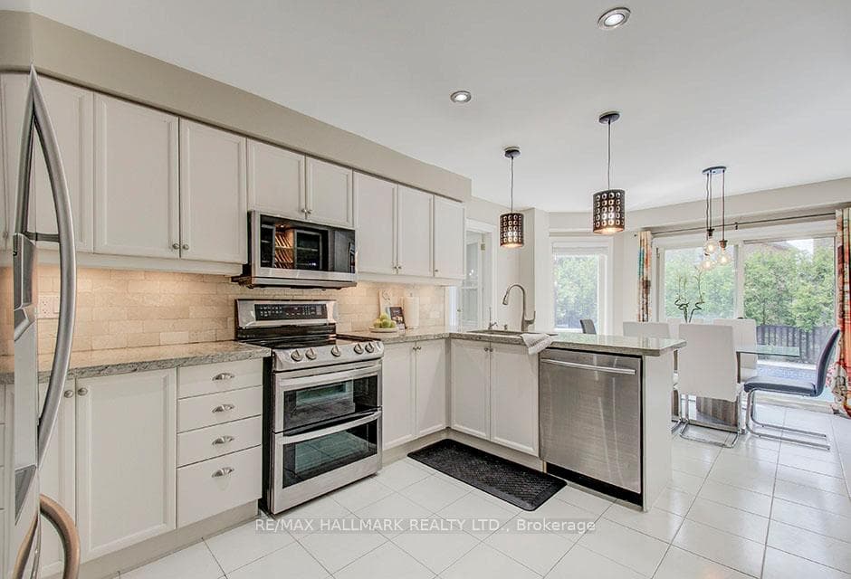 208 Brammar Street photo 17
