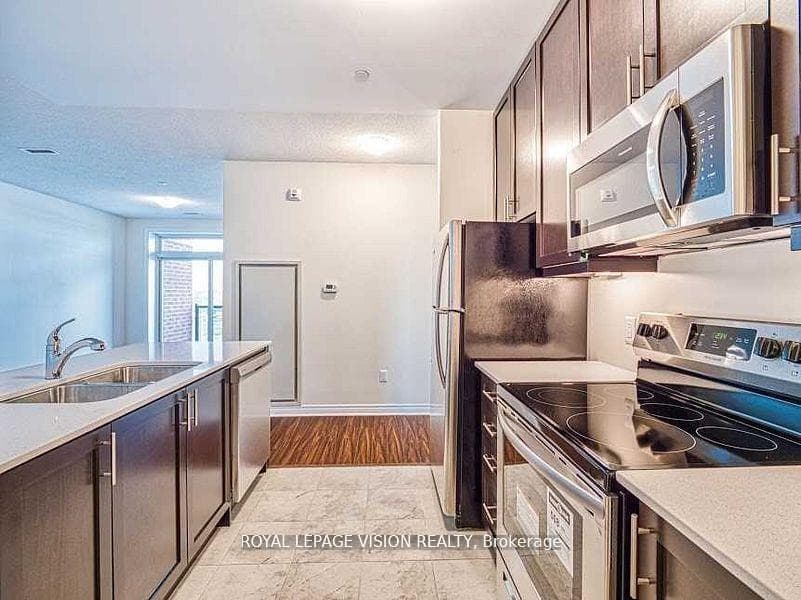 39 New Delhi Drive Unit 605 photo 10