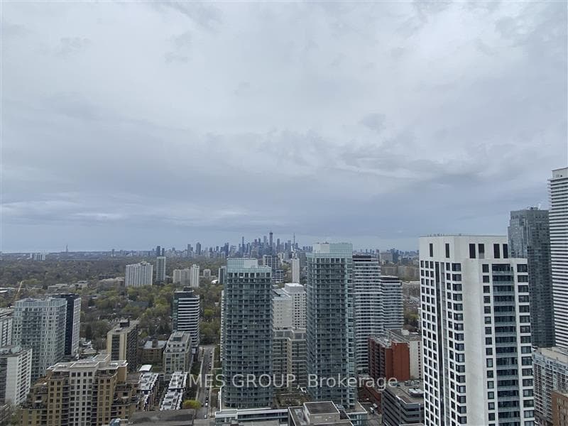 65 Broadway Avenue Unit 3902 photo 28