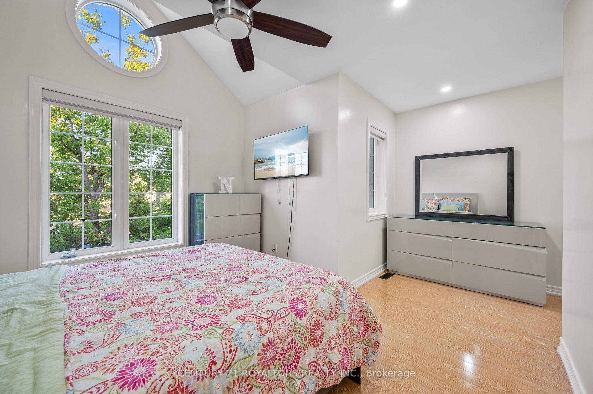 4 Silvershadow Terrace photo 29
