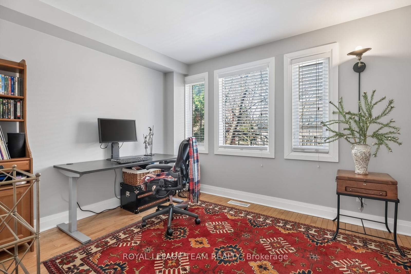 72 GREENFIELD Avenue Unit 10 photo 19