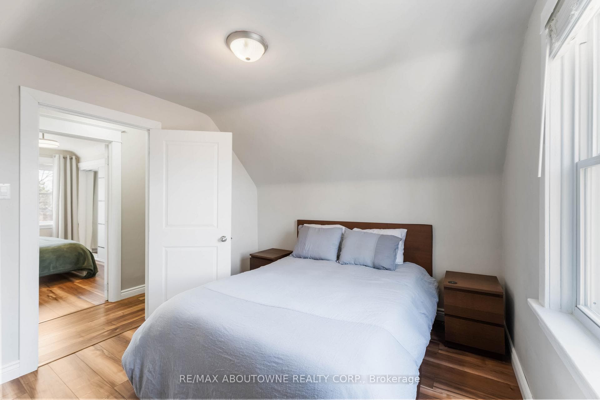 54 Weir Street photo 22