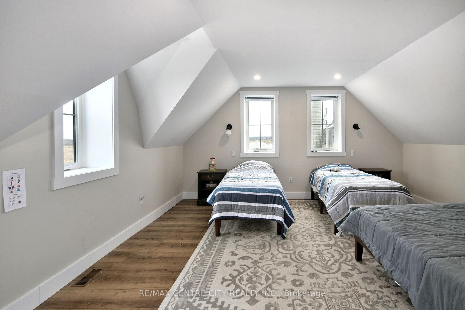 383230 Dawson Road photo 17