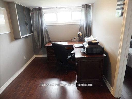 23 Rangoon Road Unit Lower photo 10