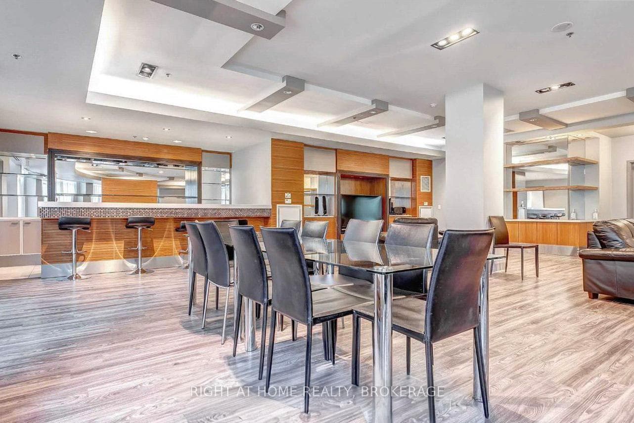 58 Marine Parade Drive Unit 804 photo 35