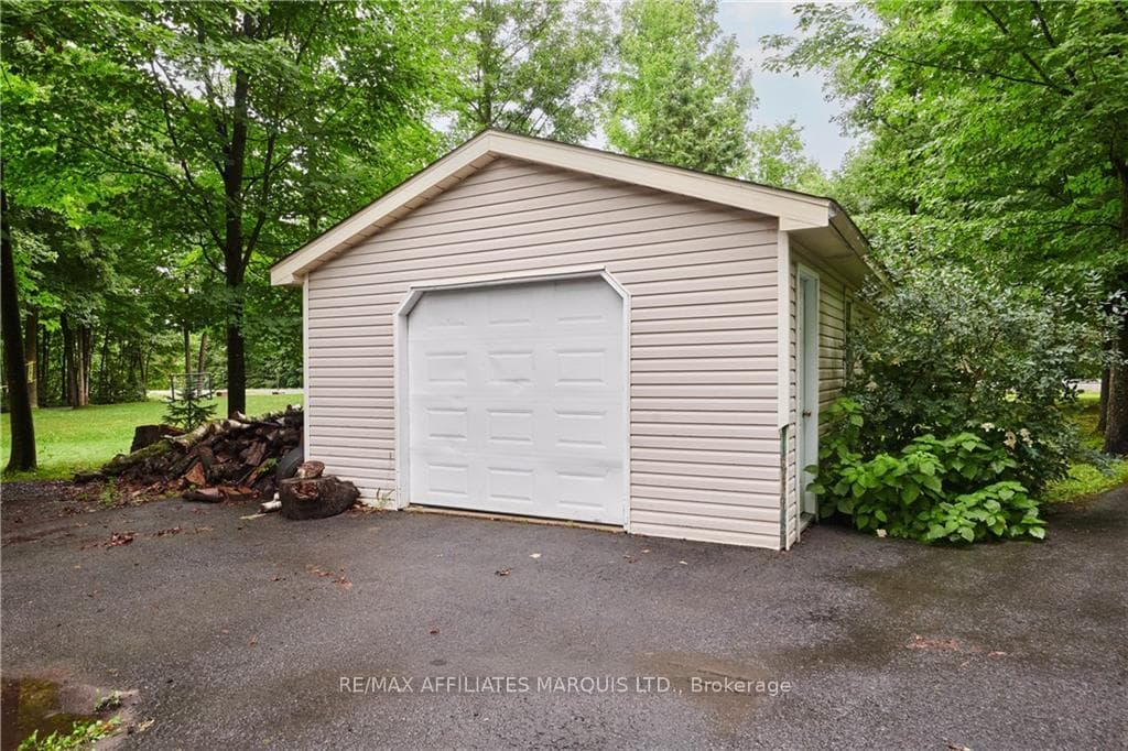 4814 DELANEY Road photo 25