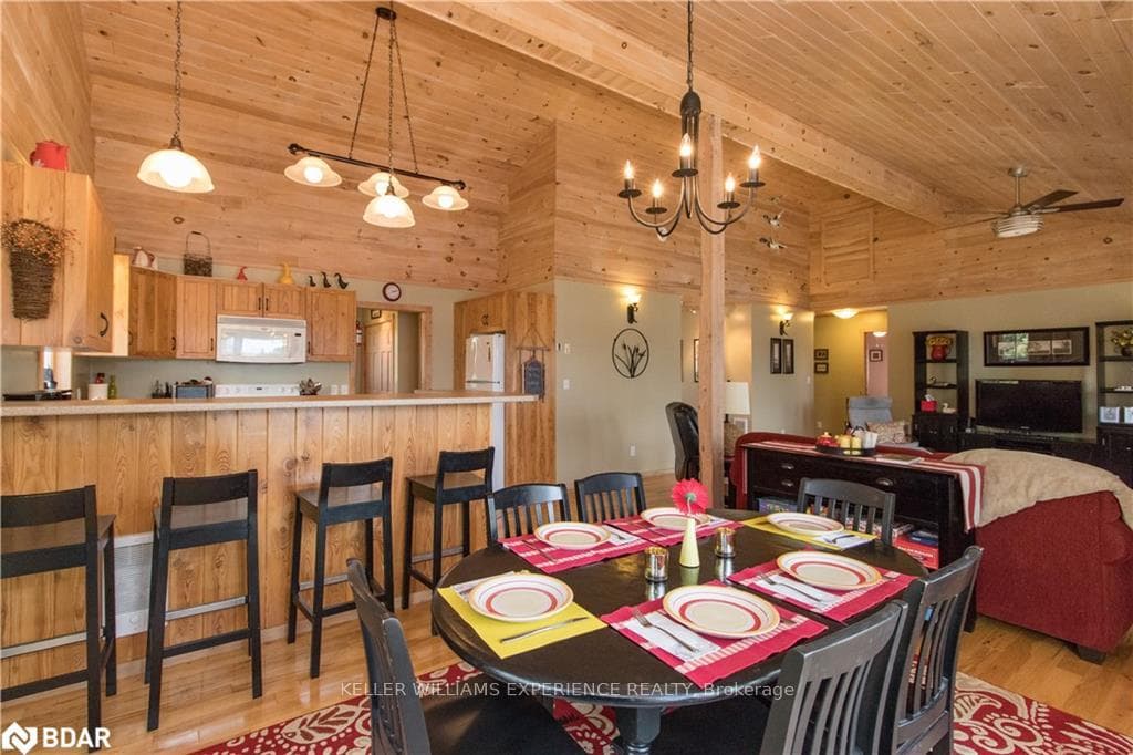 106 Johnston Road photo 10