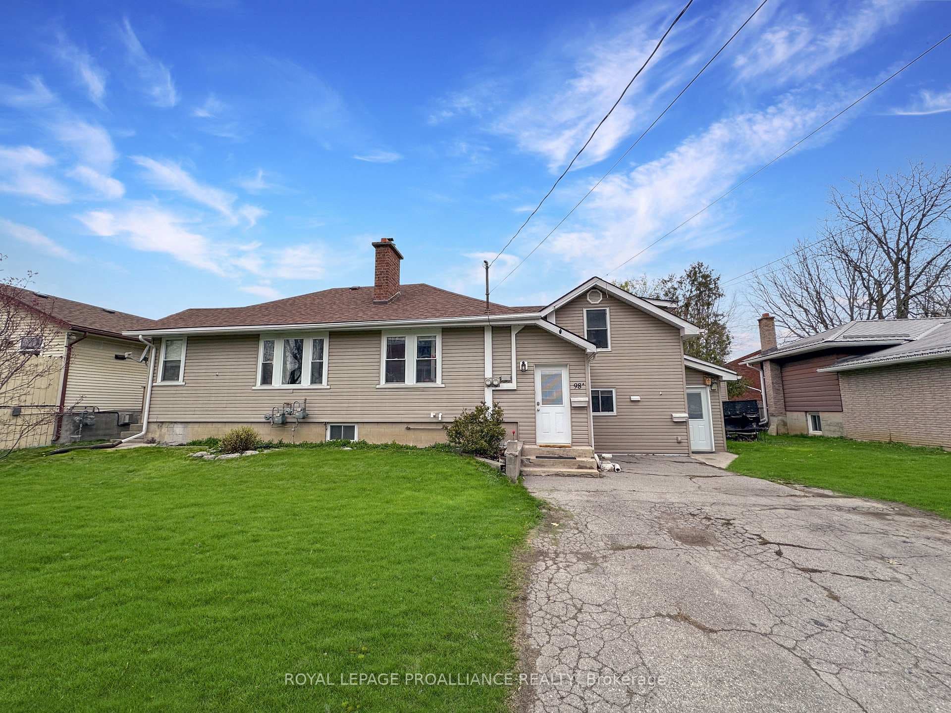 98 Karl Street photo 32