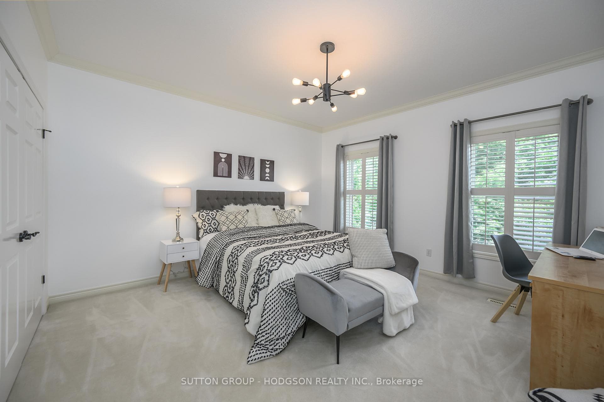 106 Fitzwilliam Boulevard photo 23