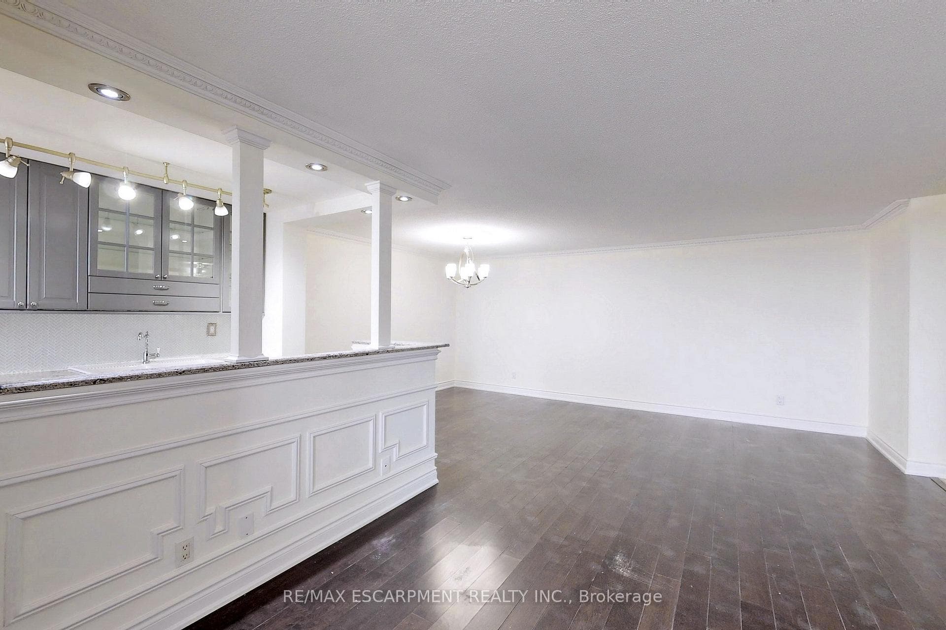 133 Torresdale Avenue Unit 605 photo 28