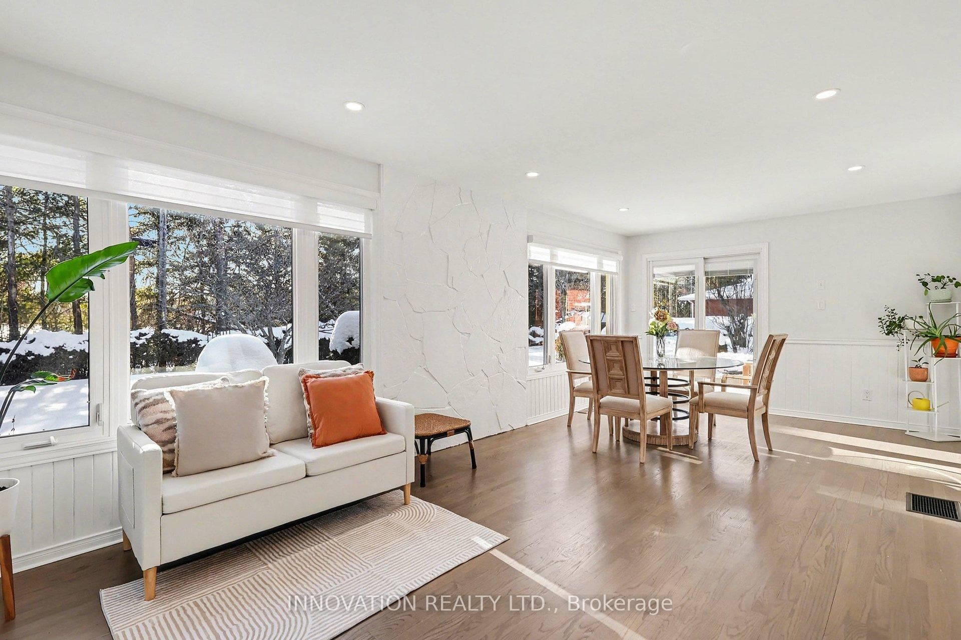 1458 Rhea Place photo 6