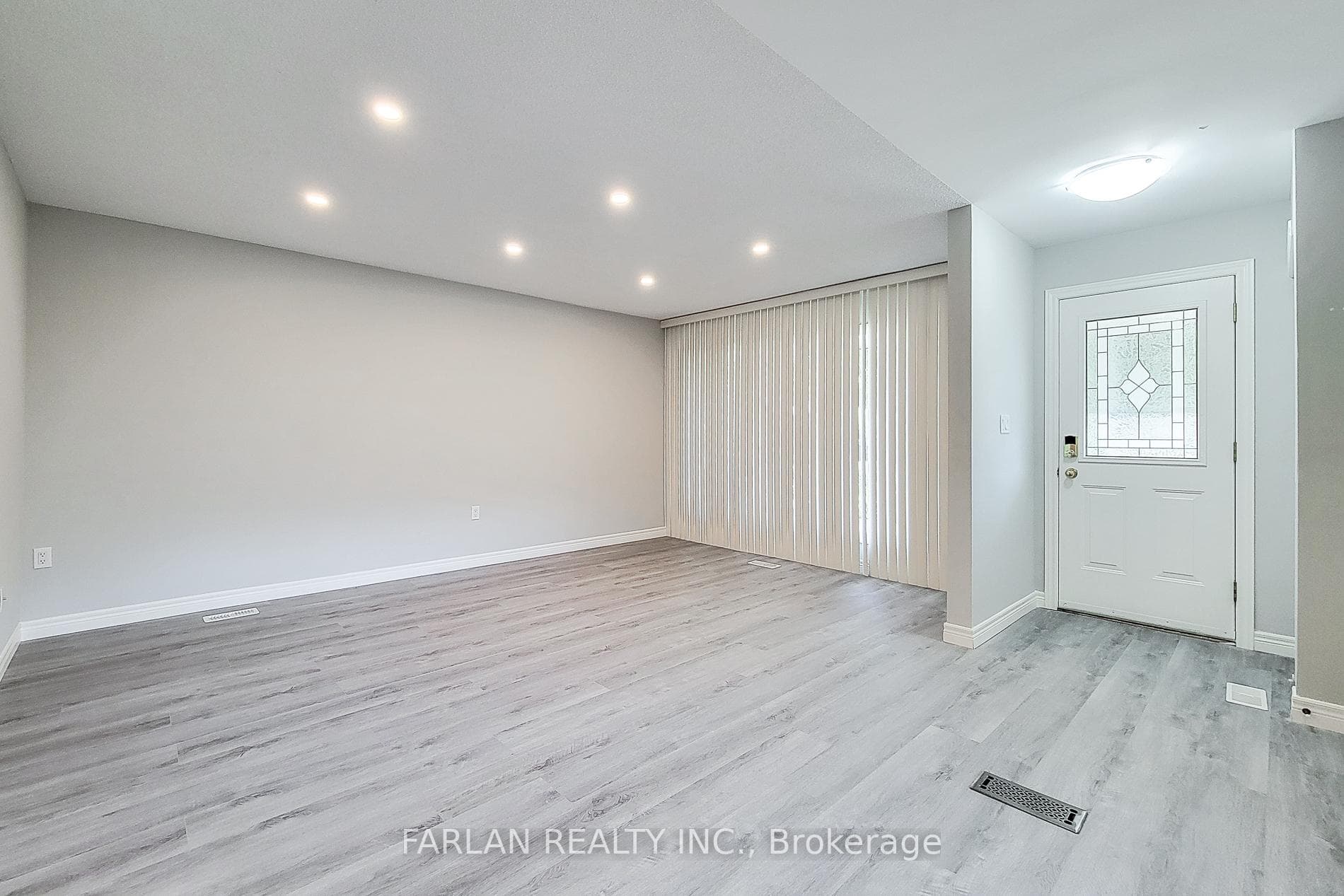 154 West 31 Street Unit Main photo 7