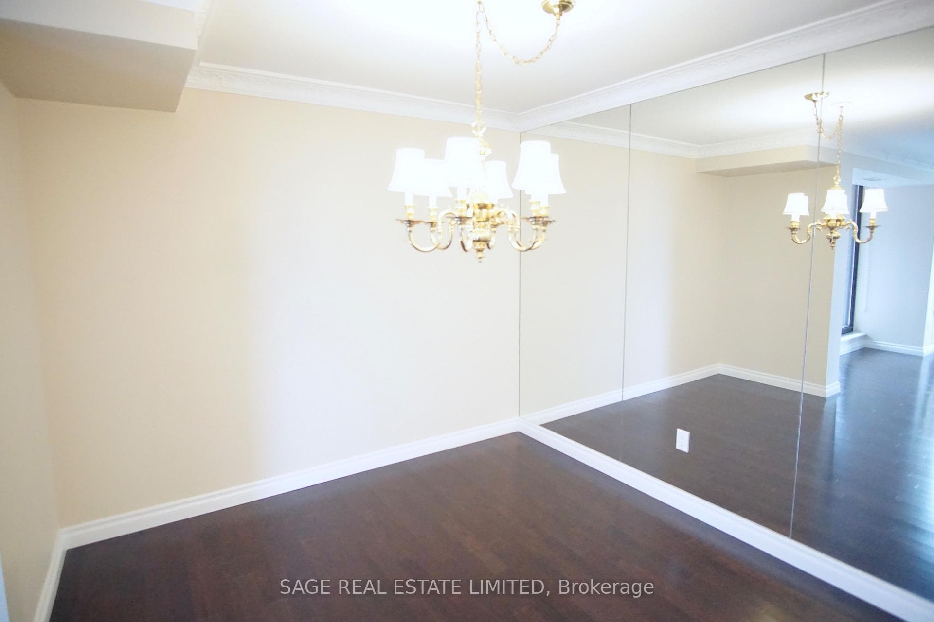 47 St Clair Avenue Unit 801 photo 8