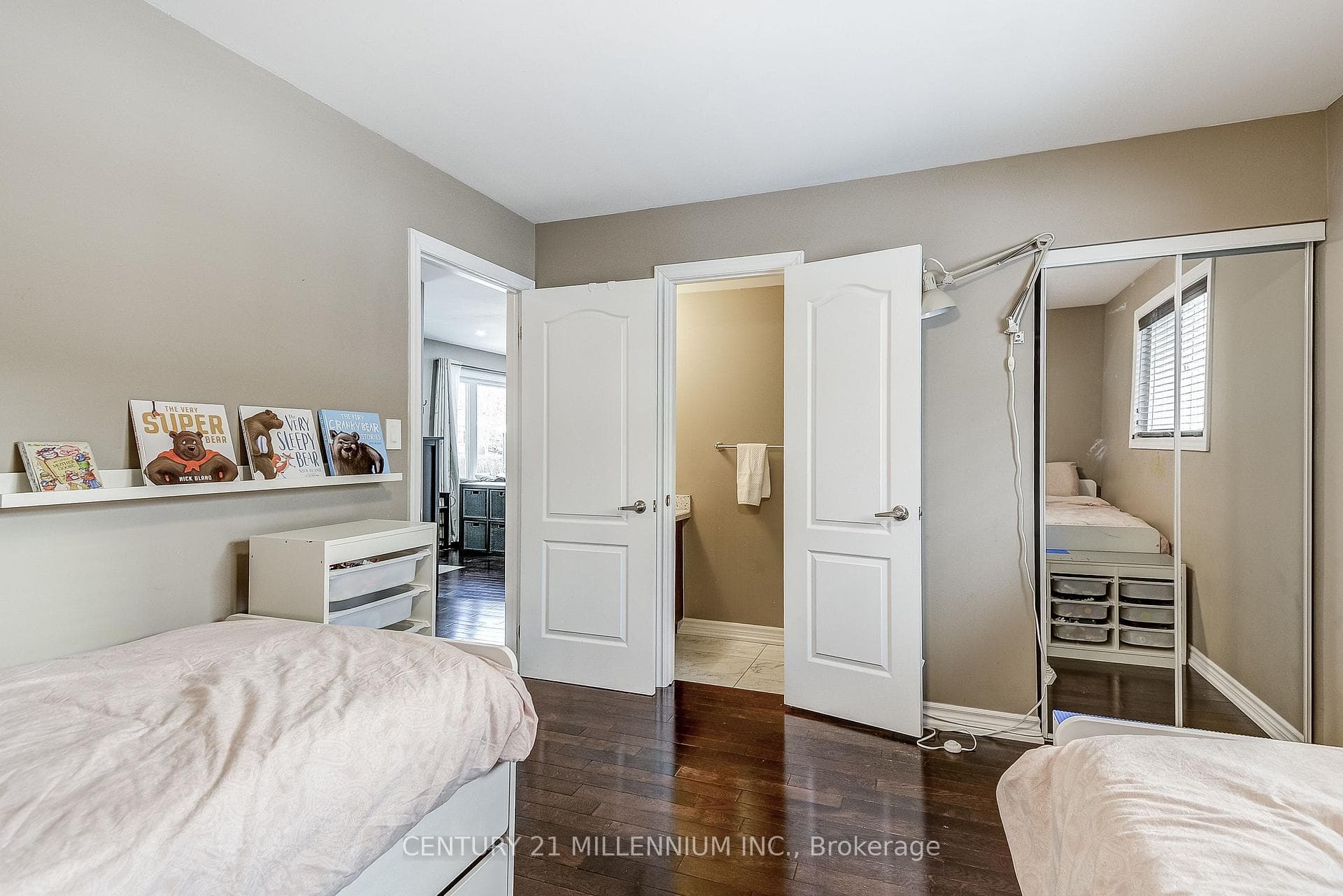 10 Evesham Crescent photo 18
