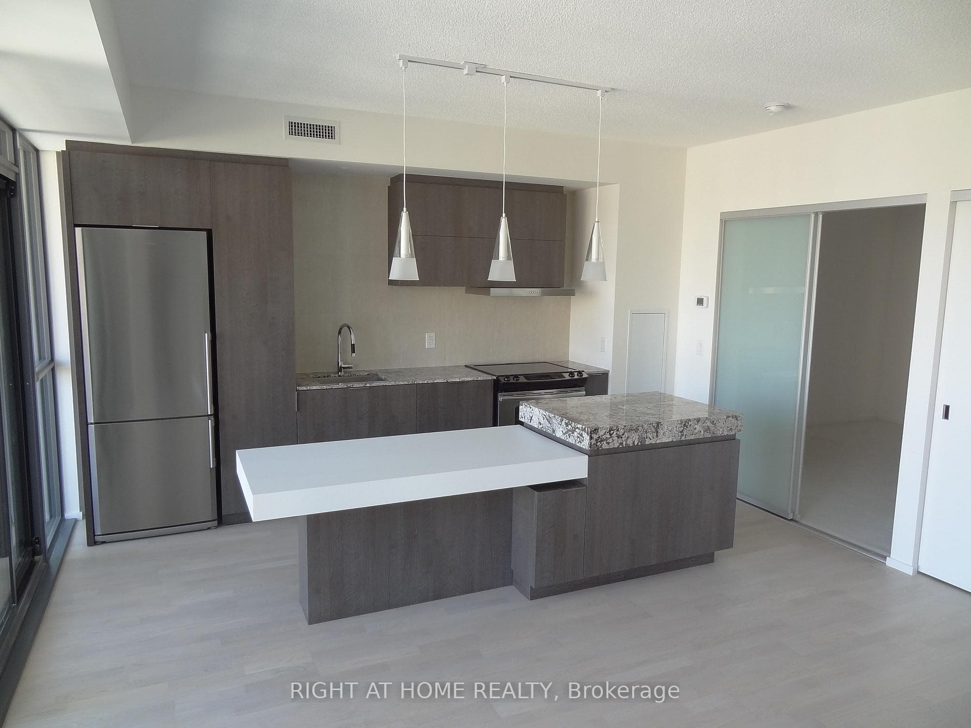 101 Charles Street Unit 1308 photo 1